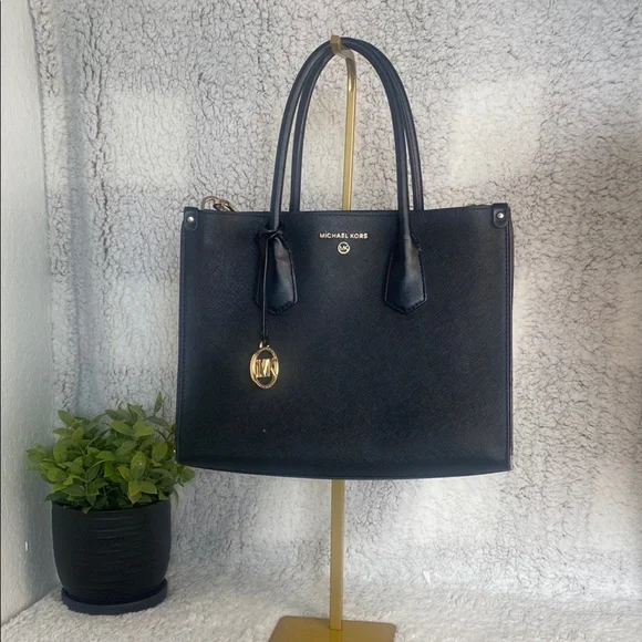 Michael Kors Black Saffiano Leather Tote - Picture 1 of 10